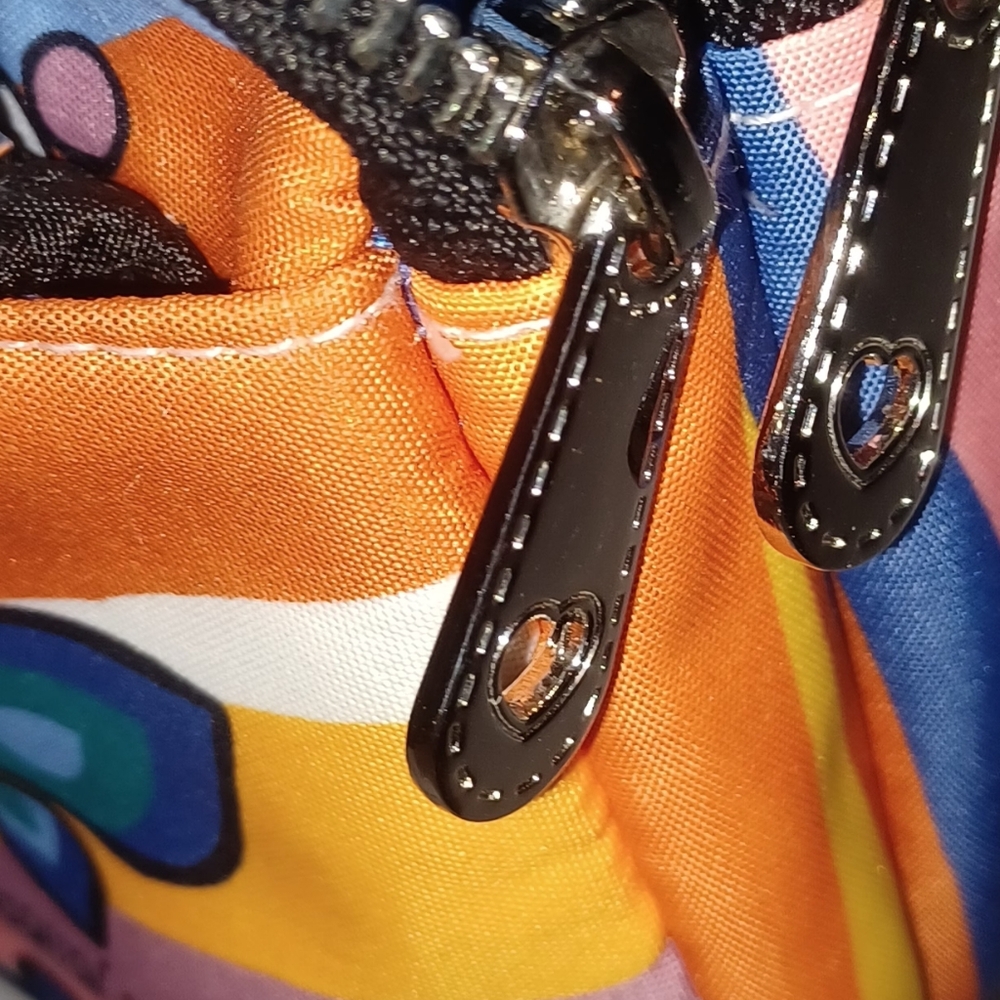 Brighton POWER OF LOVE Crossbody Belt Bag Purse Heart Thick Strap Festival Color - Picture 9 of 12